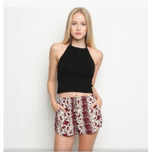 Brandy Melville Red Floral Shorts - Picture 1 of 5